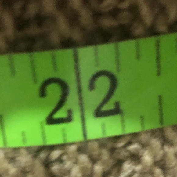 - Womens Long Tan Sweater. Multiple Size. Like New - Picture 5 of 9